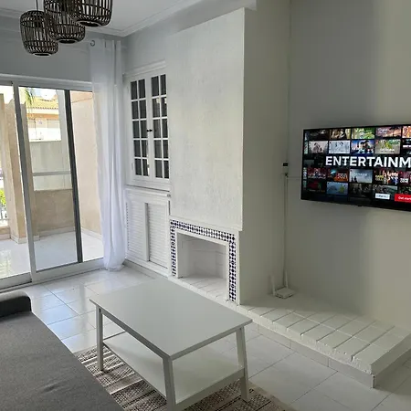 En Elvira Aq-116 Apartamento