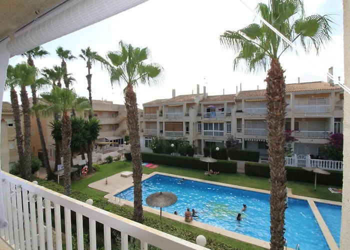 En Elvira Aq-116 Torrevieja